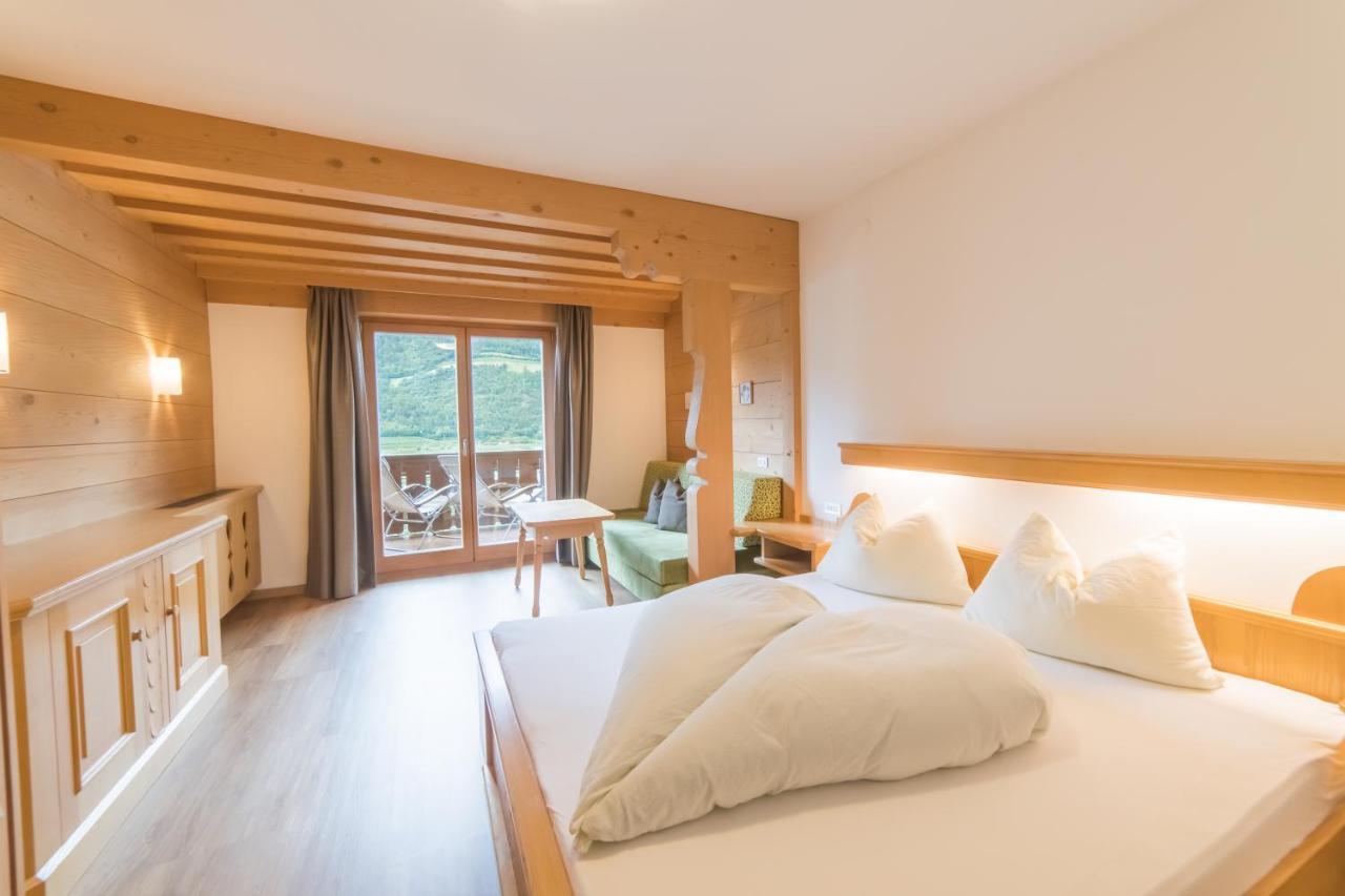 Pension Apartments Pardell Castelbello Extérieur photo